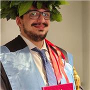 Laureato magistrale in Linguistica Moderna offre ripetizioni di Italiano, Storia, Filosofia e Geografia a studenti medi e liceali